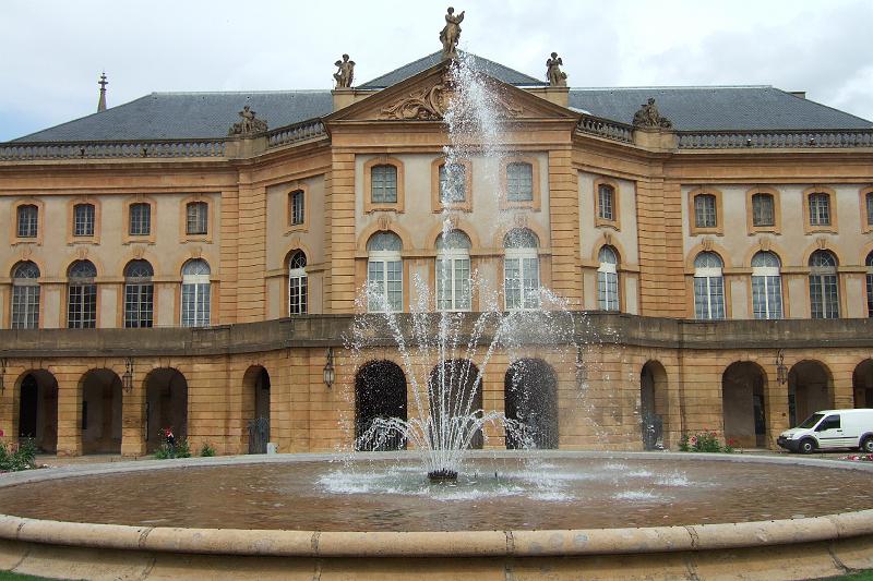 3-6-05 Metz.JPG - Place de la Comédie ...